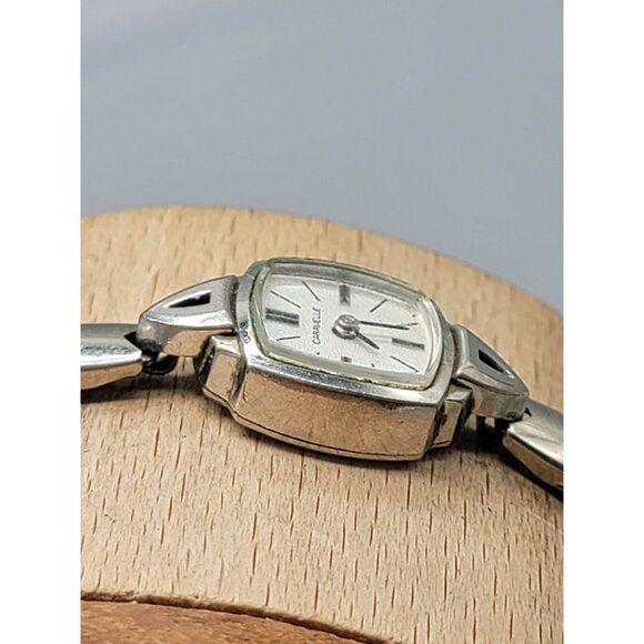 Carvelle Ladies Cocktail Wind Watch 10kgp Silver Tone 17mm Square Dial 6.5" 1974 - Picture 7 of 16